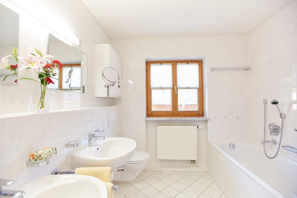 Ferienwohnung Kuehn Oberstdorf Exterior photo